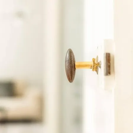 Downtown Light-filled Retreat ヘルシンキ