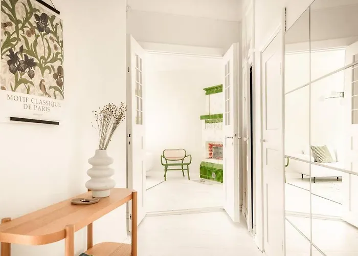 Downtown Light-filled Retreat Διαμέρισμα *